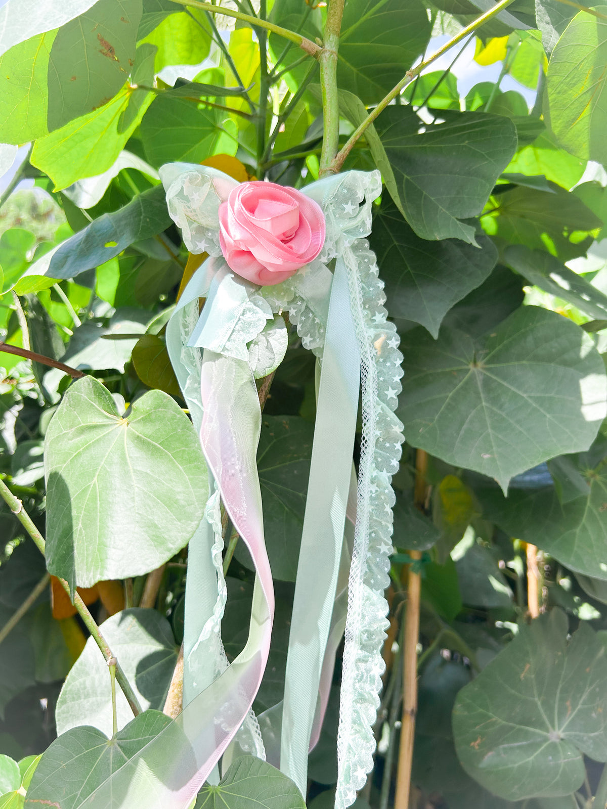 Moño "Lazo de Amor"
